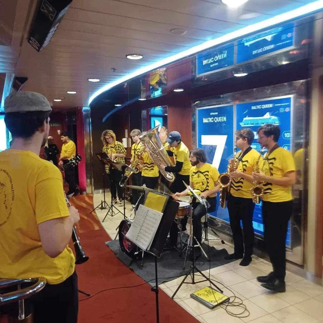 Sjöslaget 2024, on the ferry to Tallinn.